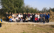 数学科学公司工会举行金秋采摘活动