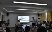 中南财经政法大学张虎教授、李占风教授应邀到公司作学术报告