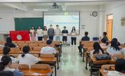 校长张焕明为公司老员工数学建模协会会员上思想政治课并指导协会换届工作
