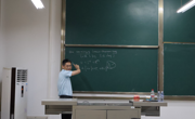 中国科学技术大学许小卫教授应邀到公司做学术报告